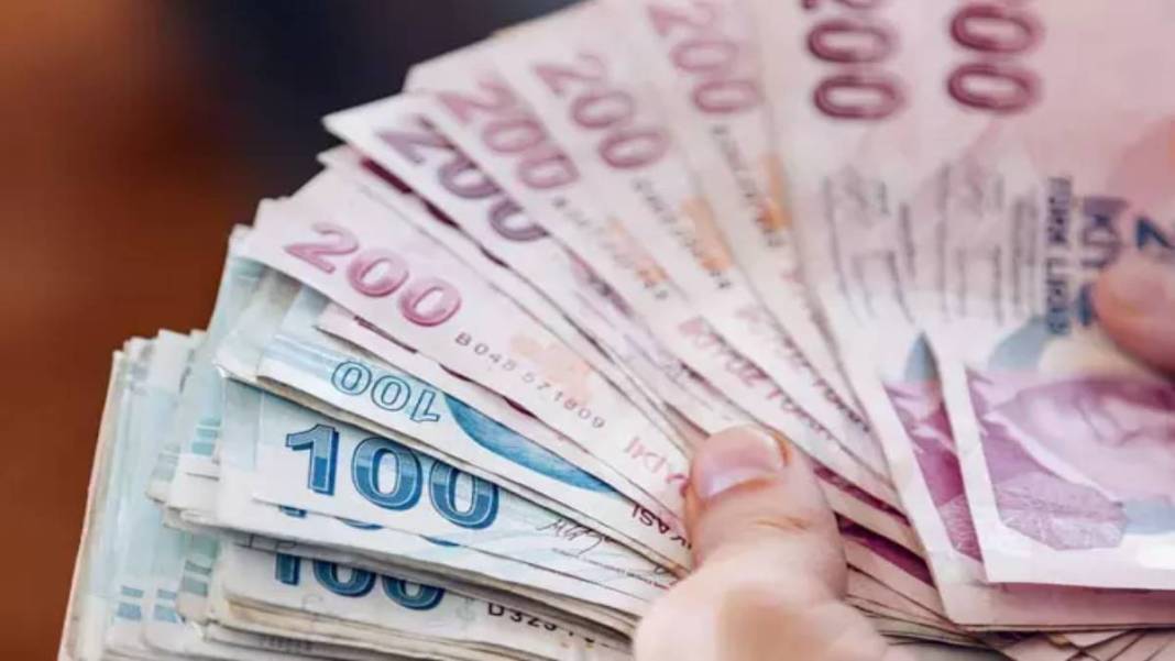 Milyonlarca sigortalı çalışanına müjde: İkinci EYT devreye girdi. 44-45-46-47-48-49-50 yaşında erken emeklilik fırsatı! 4